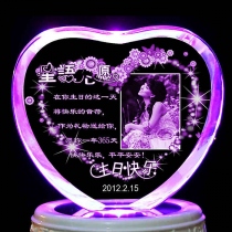 水晶球音乐盒八音盒生日礼物送什么好男女生友朋友情人节创意礼品
